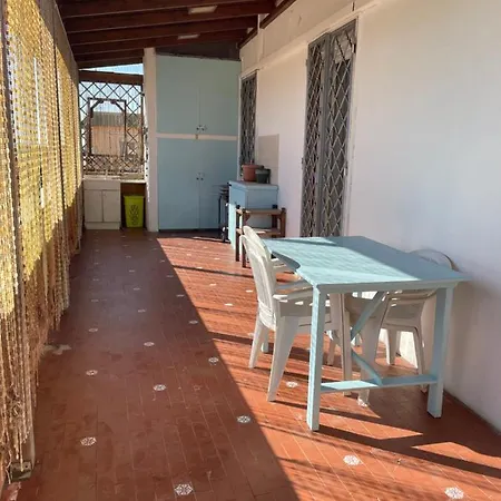 Demy House דירה *